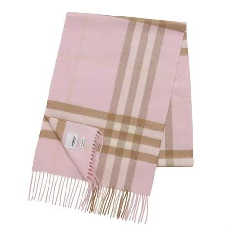 bufanda burberry rosa|burberry wraps on sale.